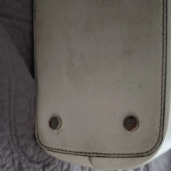 DKNY White Shoulder Bag - Picture 5 of 14